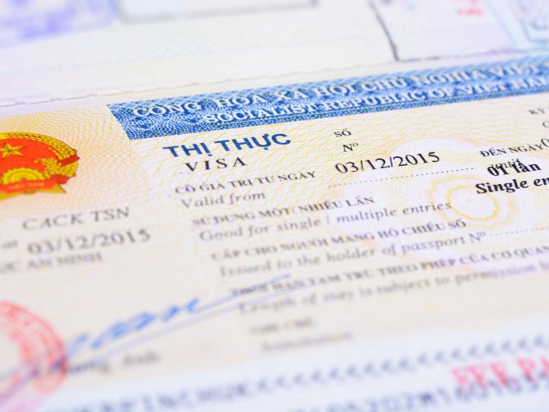 quy-dinh-can-biet-ve-cac-loai-thi-thuc-visa-hien-nay-otis-lawyers (2).jpg