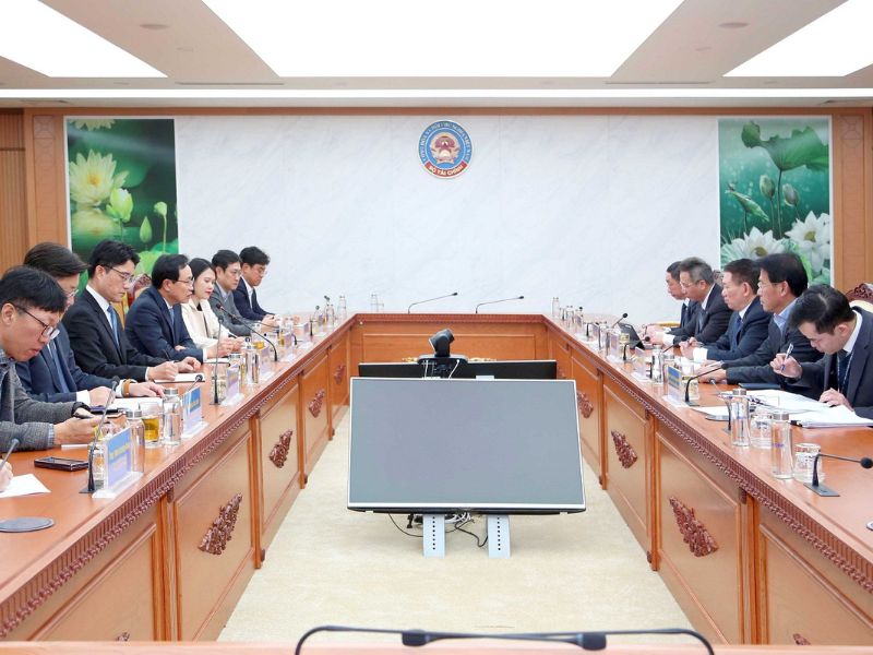 VIETNAM AND SOUTH KOREA WILL CONTINUE TO COOPERATE FOR THE BENEFIT OF BOTH CONTRIES - OTIS LAWYERS