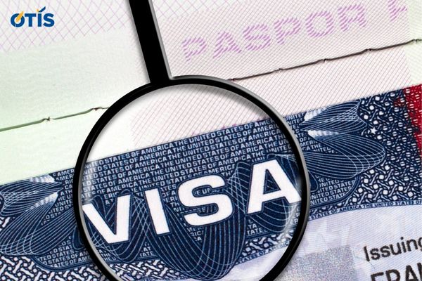 visa-application-service-working-in-vietnam.jpg